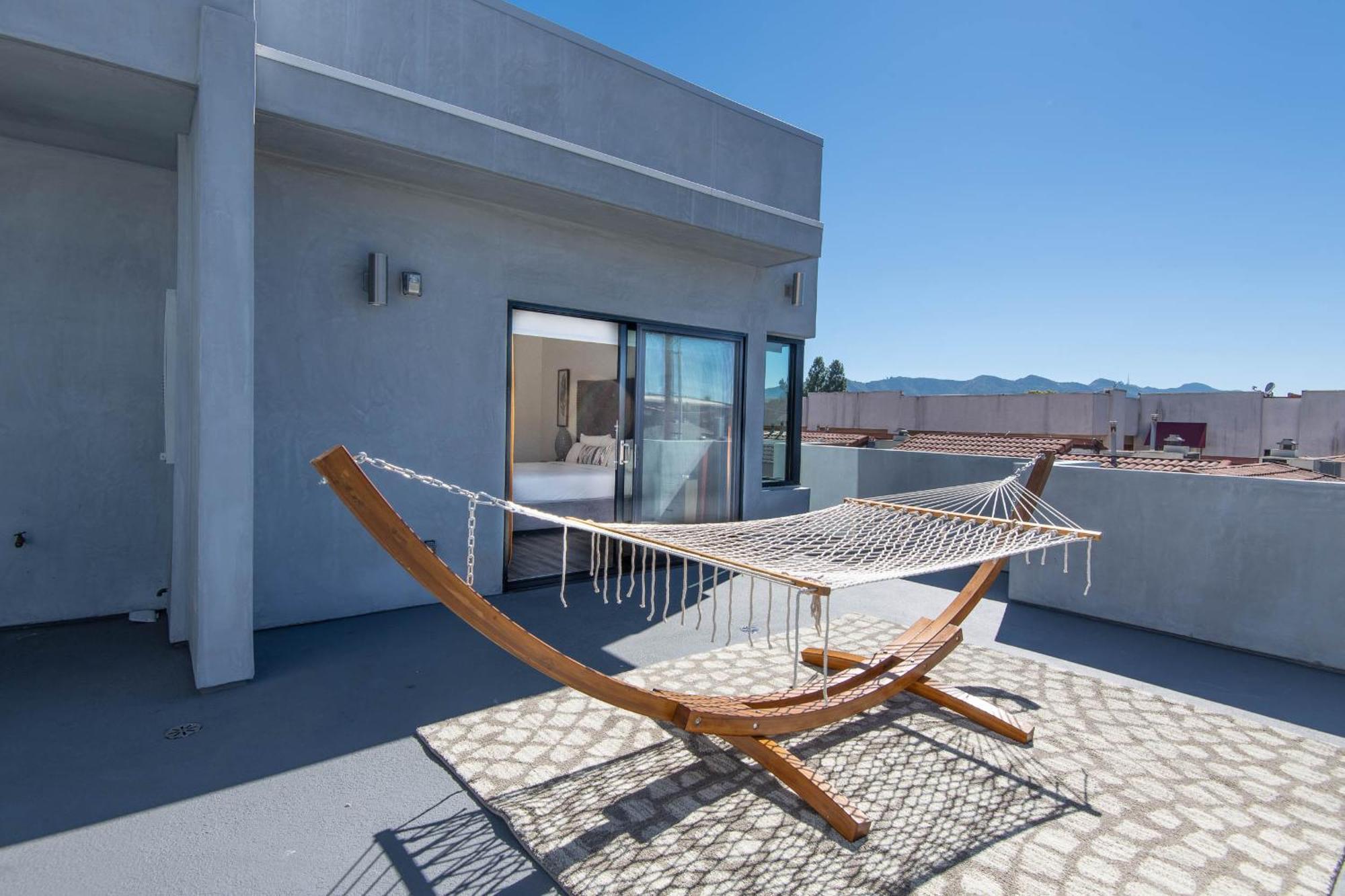 Regency Modern Apartments Glendale Exterior foto